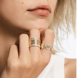Anna Beck Gold Disc Ring